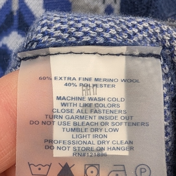 Title Nine Merino Wool 1/4 Zip Pullover Sweater Sz.L Knit Print Layering Cozy - Picture 7 of 7